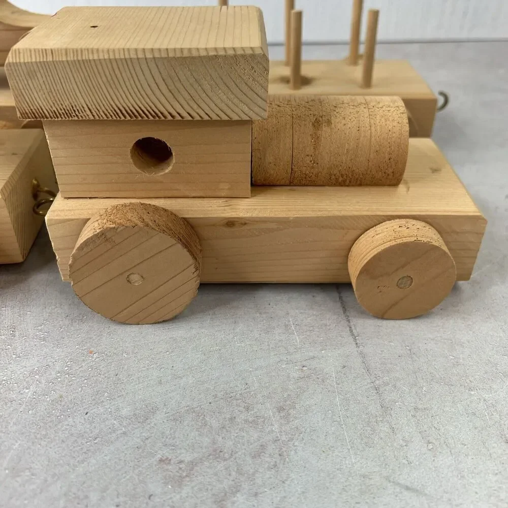 4 Piece‎ Handmade Wooden Train Set Kids Toy Locomotive with Rail Cars & Caboose